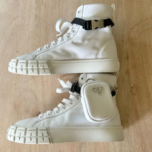 Authentic Prada Wheel Zipped-Pouch High Top Re-Nylon Trainers in White - Picture 8 of 12